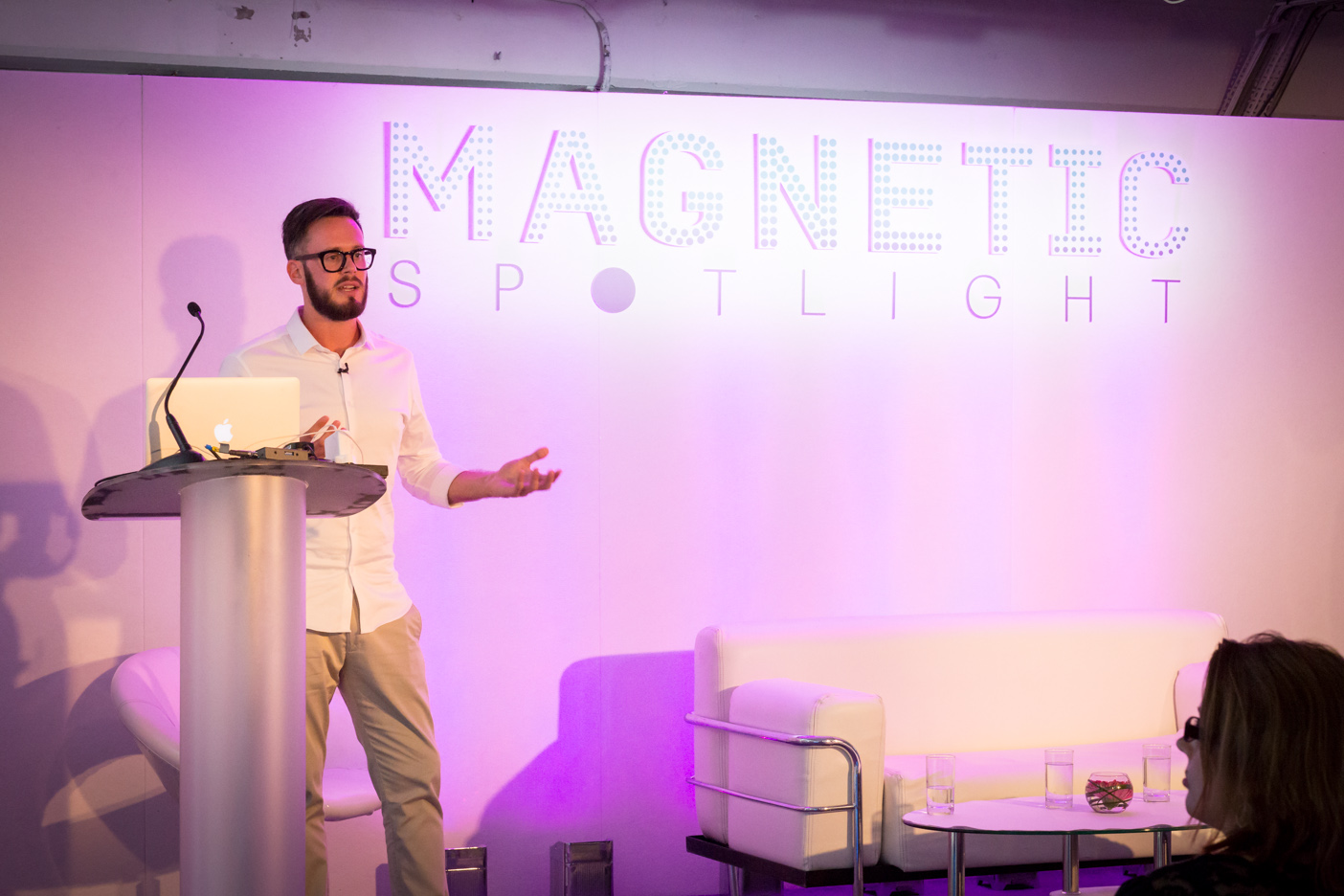 img-19_35655623840_o