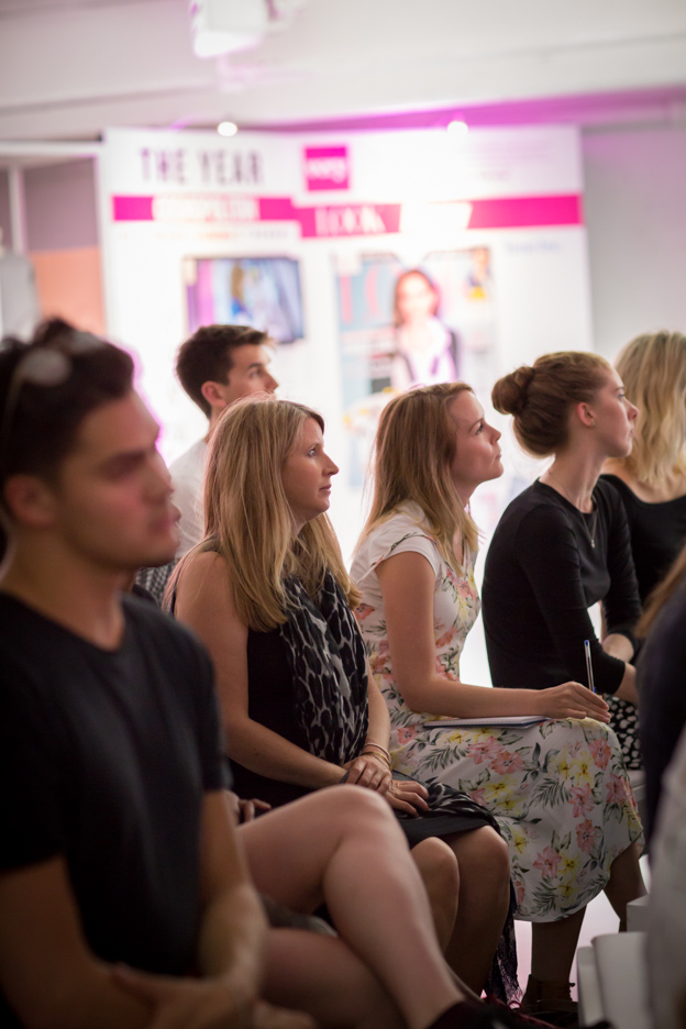 img-21_35910975761_o