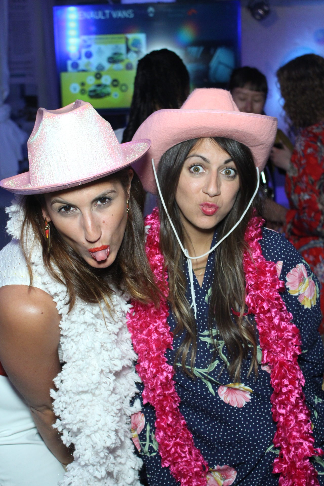 1528995263659_42049805705_o