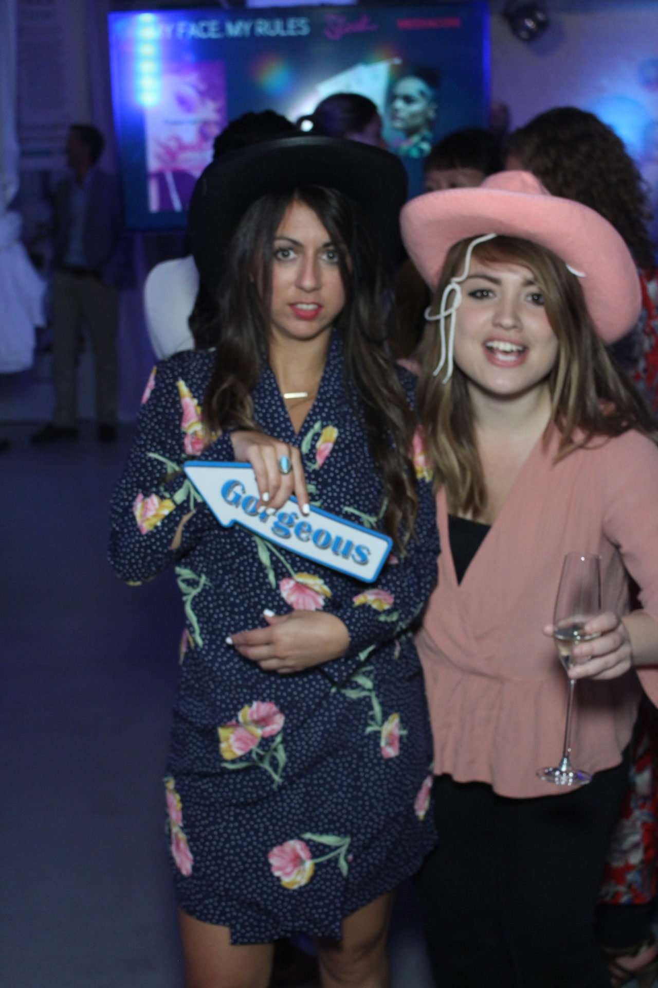 1528995335074_42049805595_o