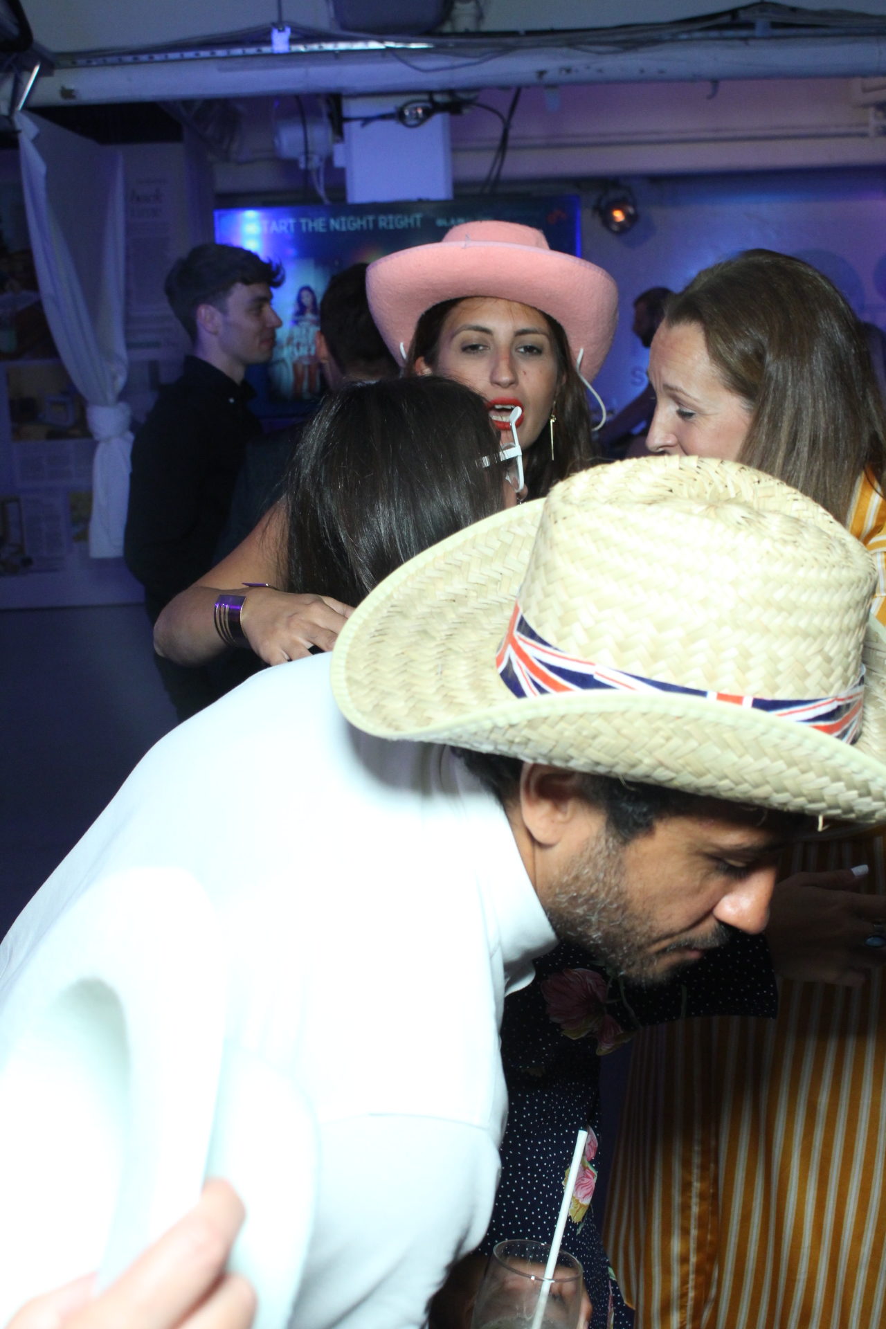 1528998690937_28082444797_o