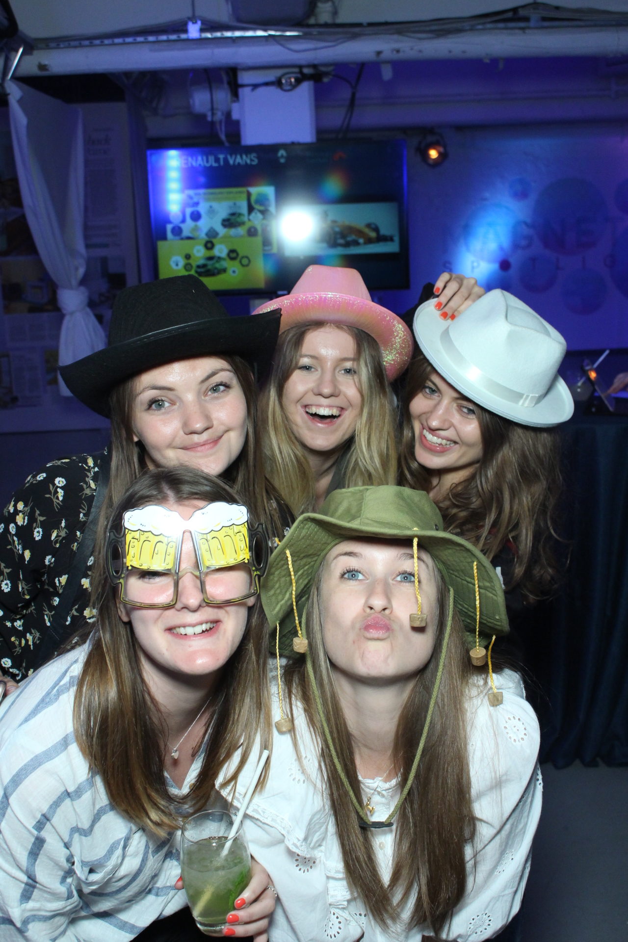 1529001042164_42902249592_o