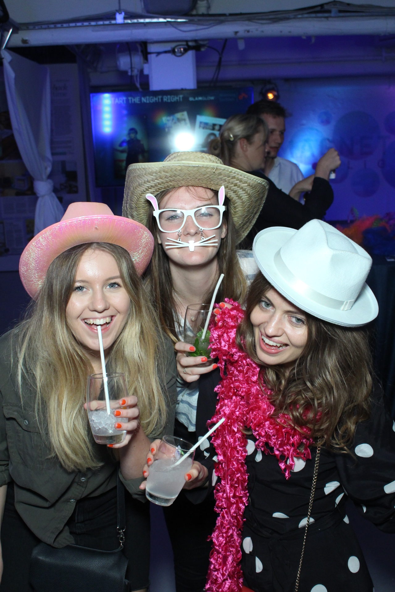 1529001597398_42902248962_o