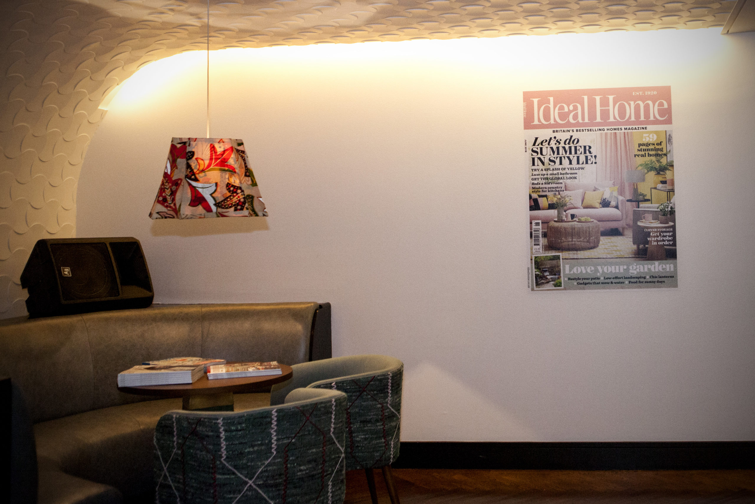 0014-0251_29719800027_o