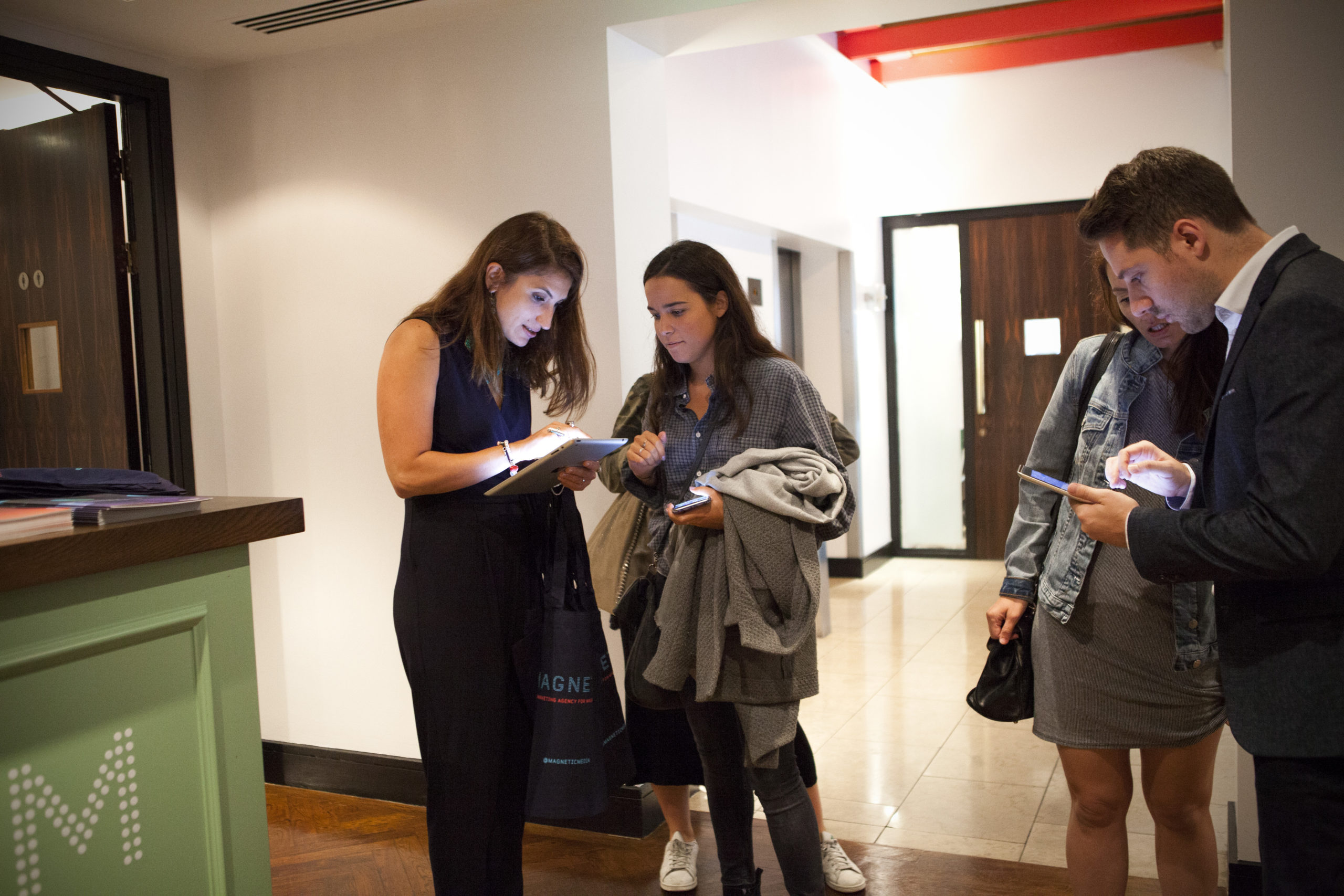 0058-0445_44657582831_o