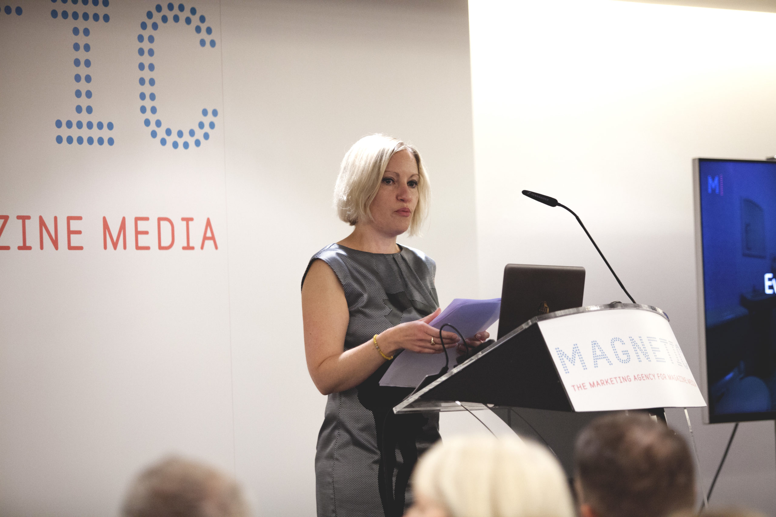 0092-0595_43938858364_o